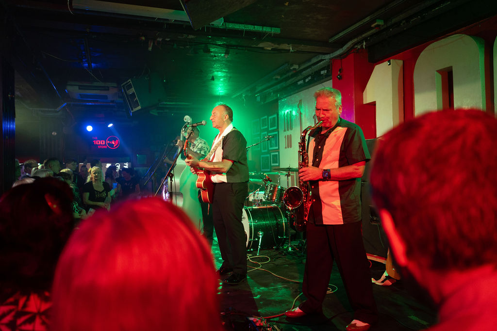 Doo Wop Explosion live UK music show doo wop band performance
