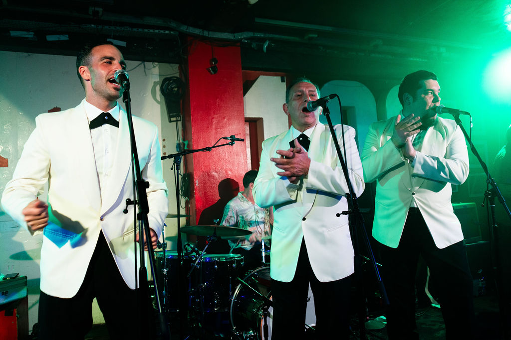 Doo Wop Explosion performing 50s music live UK venue
